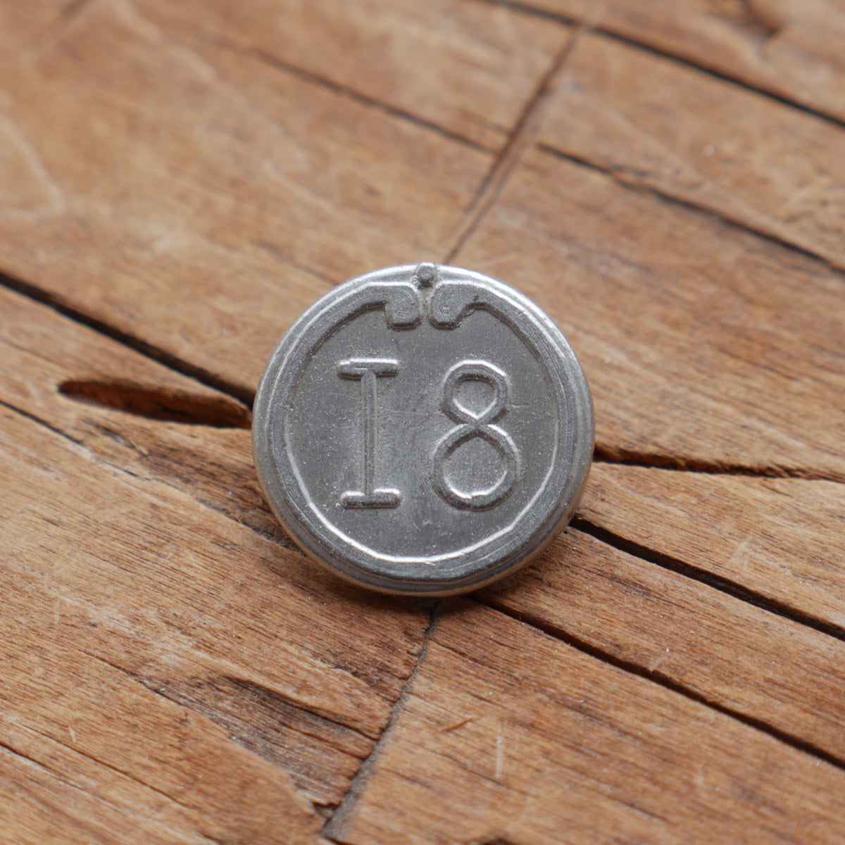 3/4" and 5/8" 18th Regiment Button (French) 1762-1783