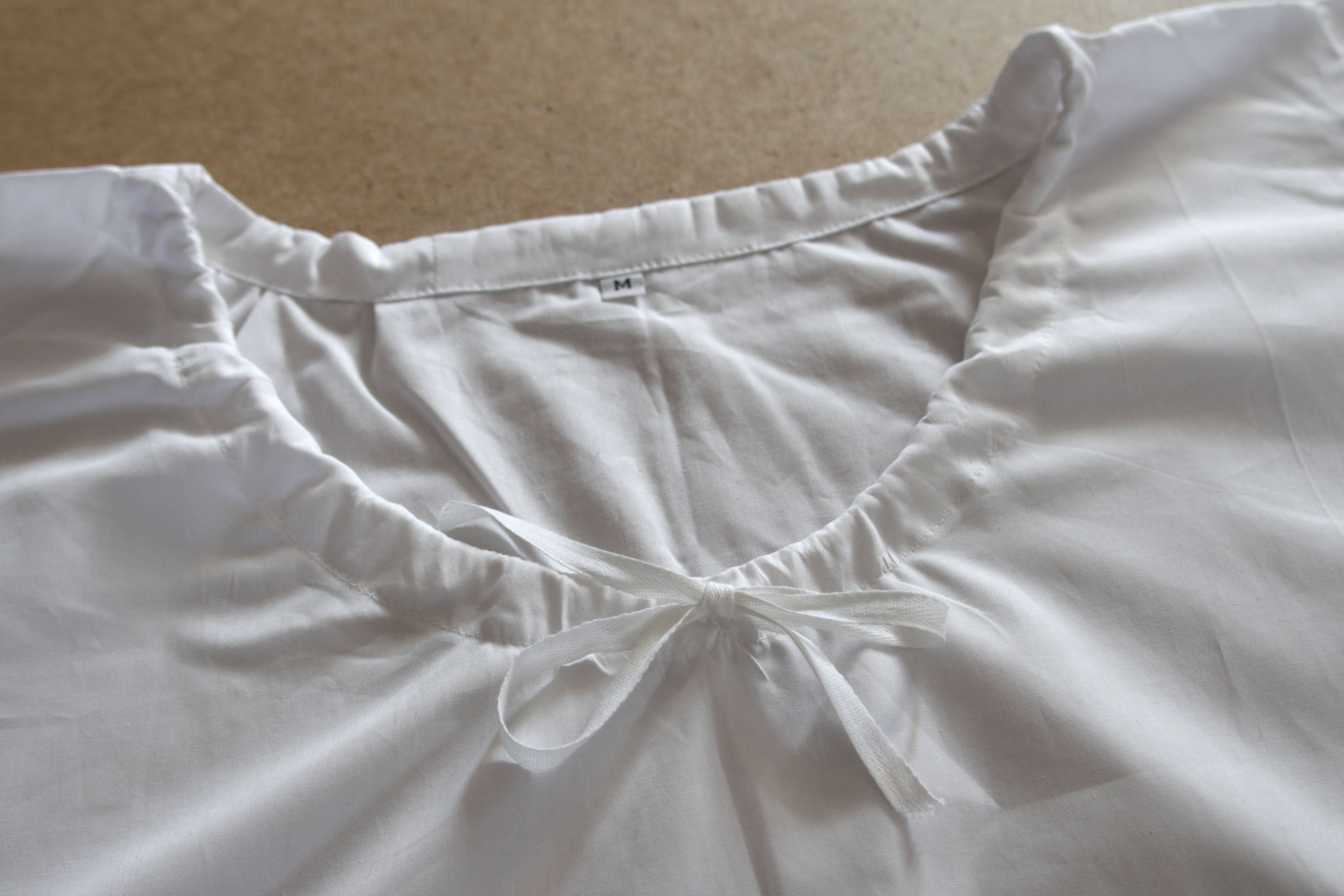 Chemise in Plain White Cotton 5 Chemise in Plain White Cotton
