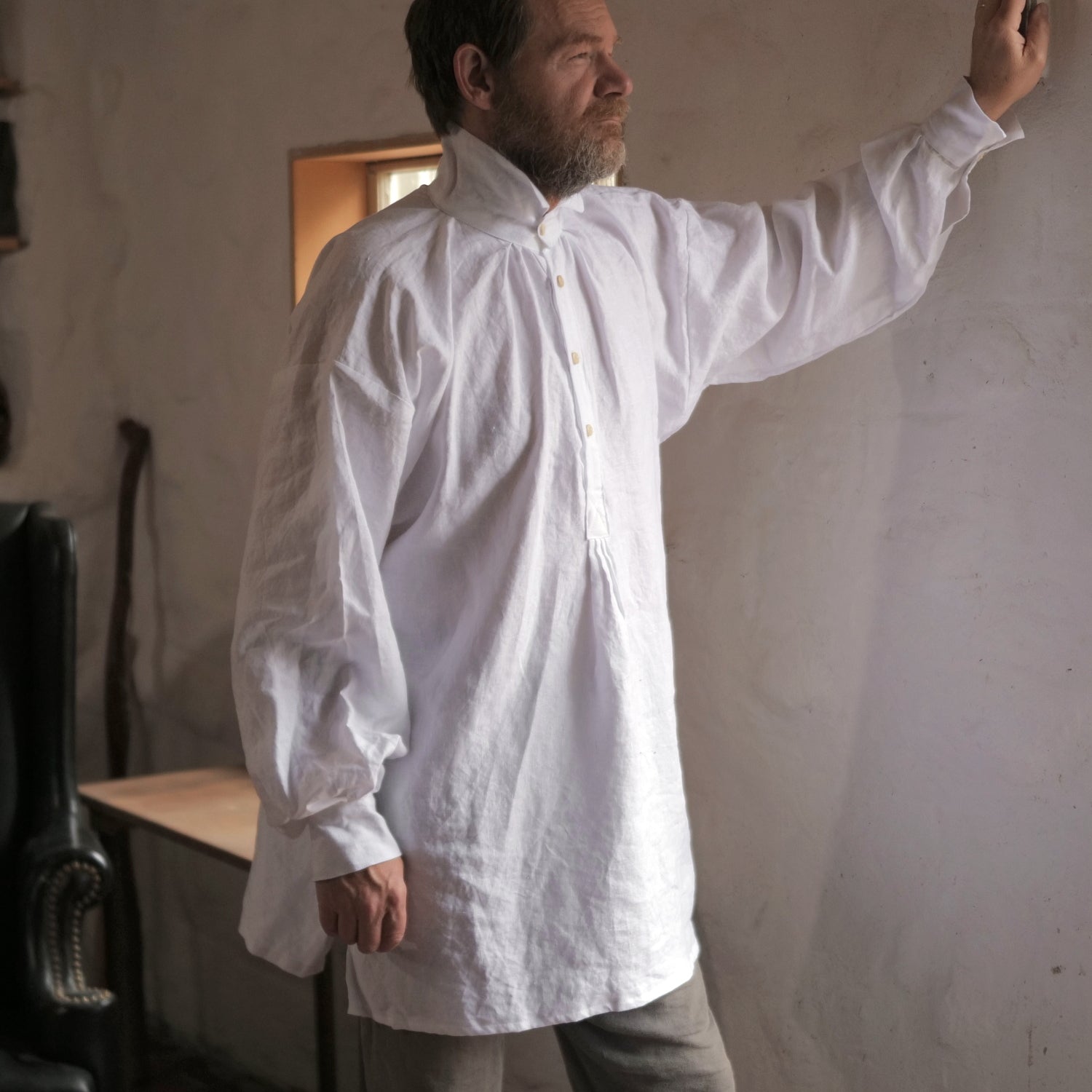Early 19th Century Empire Shirt in Linen 2 Early 19th Century Empire Shirt in Linen