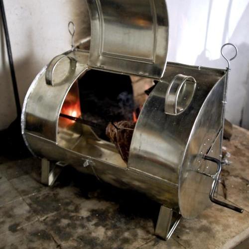 Tin Kitchen - Reflector Oven 2 Tin Kitchen - Reflector Oven