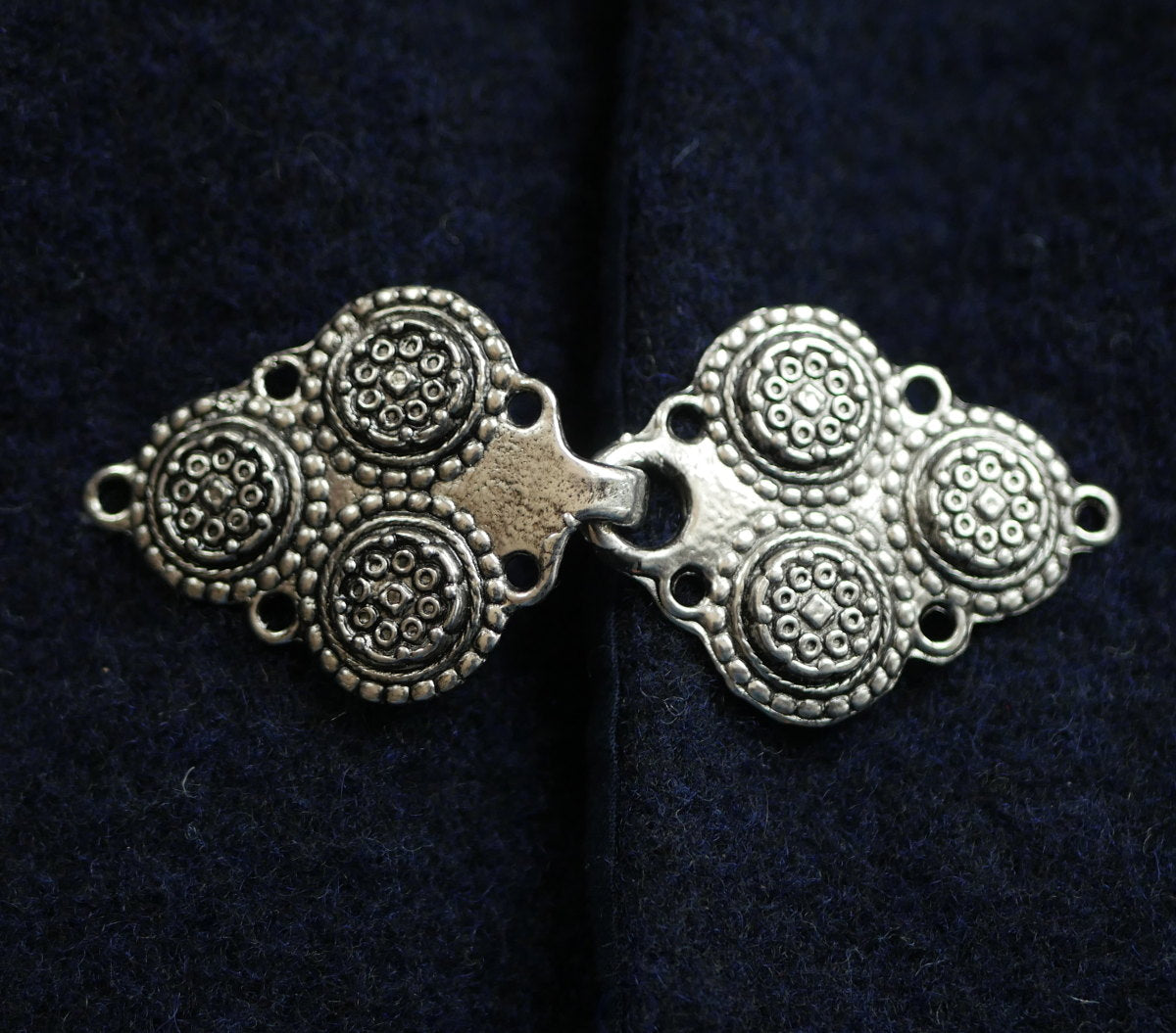 Cloak Clasps  Style C