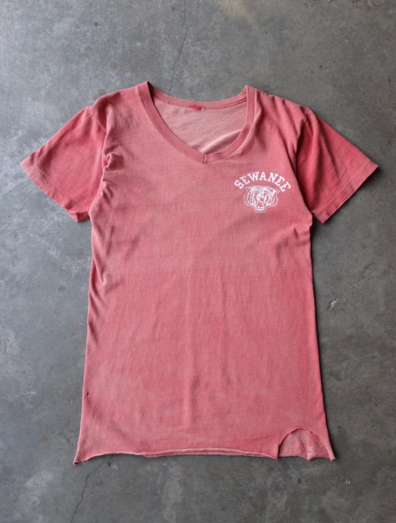 1960S FADED RED SEWANEE TEE