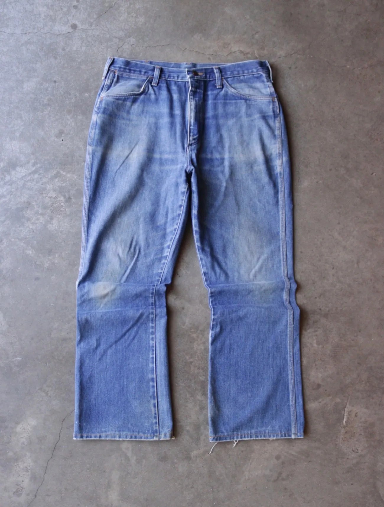 1970S FADED WRANGLER FLARED DENIM PANTS - 35