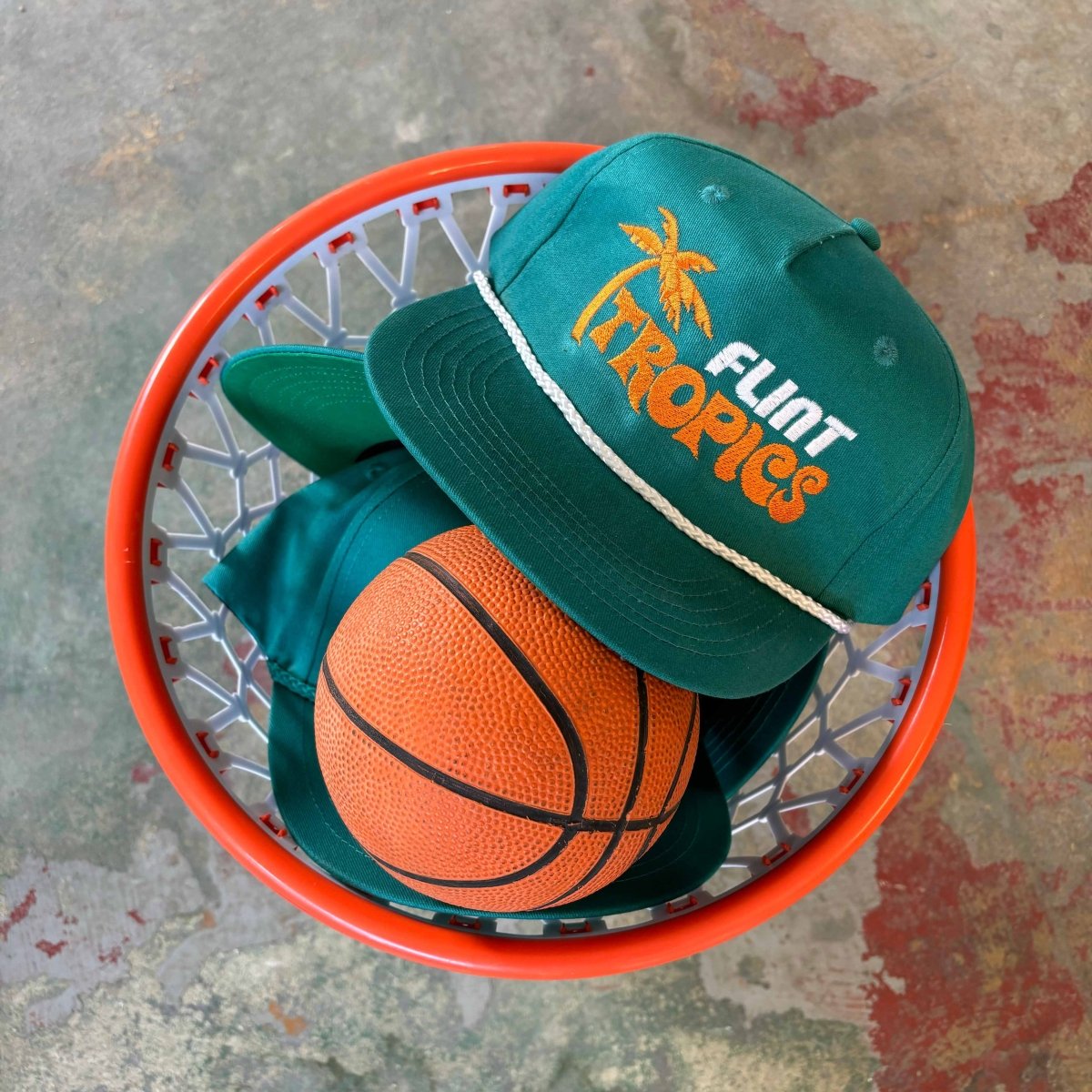 Flint Tropics 6 Flint Tropics
